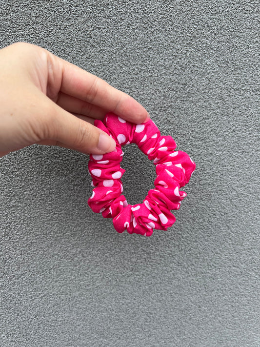 Mickey scrunchie