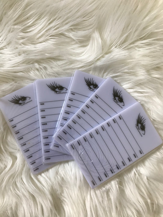Lash Tile