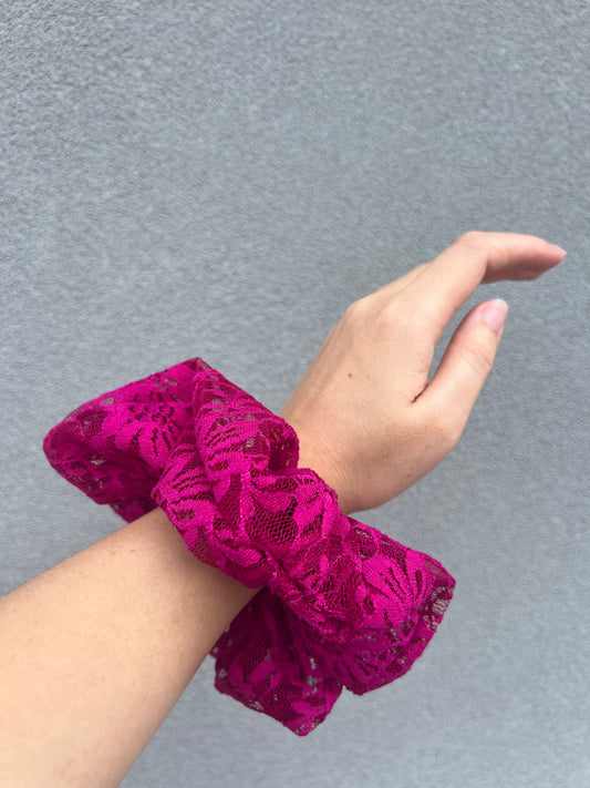 Lucy scrunchie